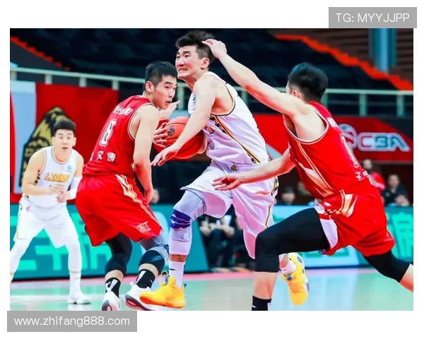 吴前与本内特的巅峰对决谁能在赛场上笑到最后